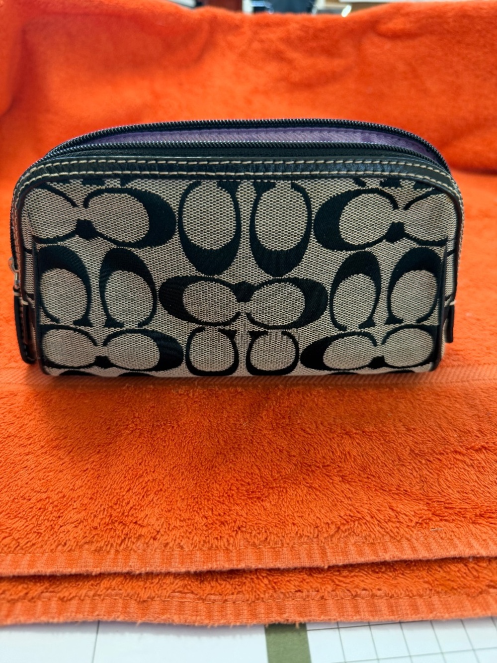 Coach Signature make up bag pouch